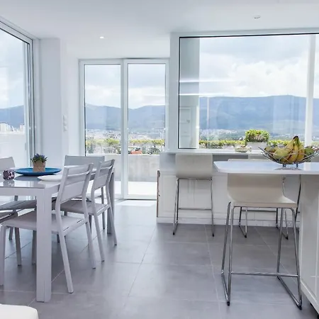 Gorgeous Penthouse With Private Jacuzzi And Amazing View! Apartment Athens