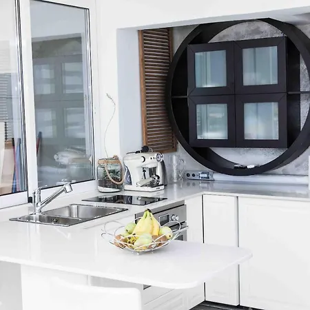 Gorgeous Penthouse With Private Jacuzzi And Amazing View! Apartment *