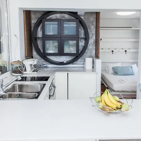 Gorgeous Penthouse With Private Jacuzzi And Amazing View! Apartment