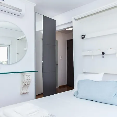 Gorgeous Penthouse With Private Jacuzzi And Amazing View! Apartment Athens
